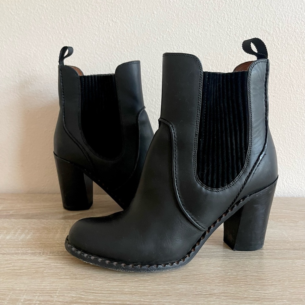 Marc by Marc Jacobs black Leather pull‎ on boots Sz 37.5/7.5